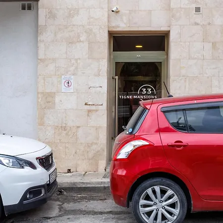 Sliema B20 - 5 Mins Walk To Valletta Ferry - Shopping Mall And Bay Sleeps 7 By Quicktrips